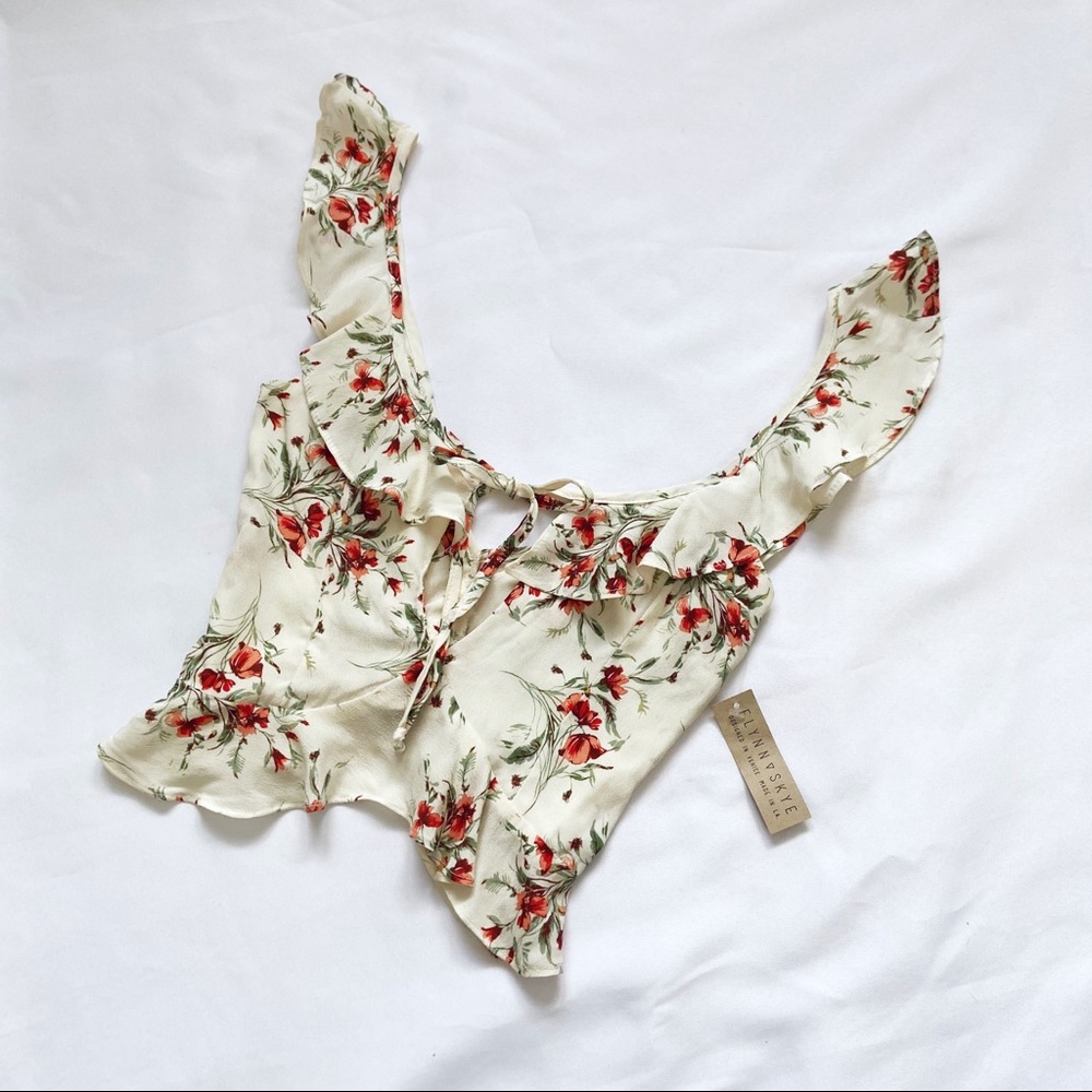 ❤️SOLD NWT Flynn Skye X Revolve Mimi Floral Ruffle Trim Tie Boho Blouse Top XS - Picture 3 of 14
